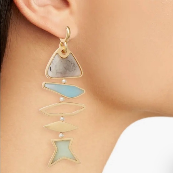 NWT! Tory Burch Gold Geometric Fish Drop Swarovski Pearls Dangle Earrings - Picture 4 of 5